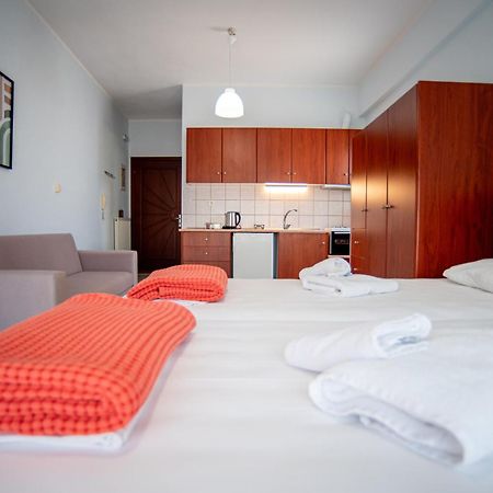 Theros Apartment Превеза Экстерьер фото